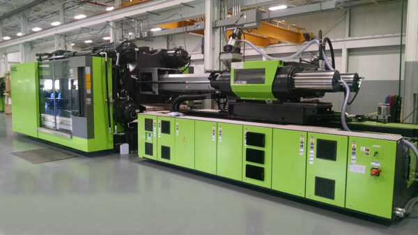 Precision Injection Molding Equipment - Image 3